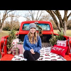 Meet your Posher, Isabel